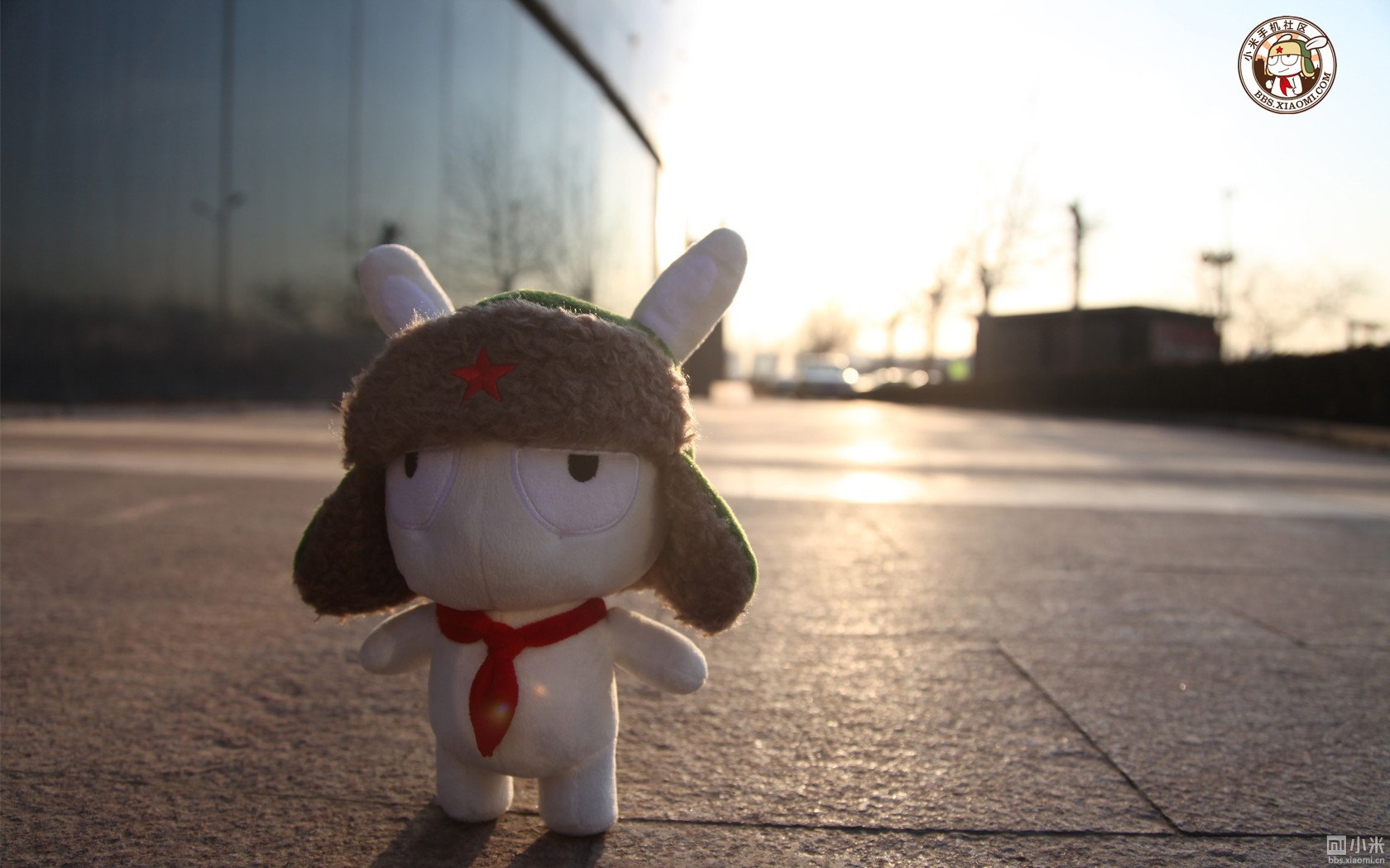 小米独有--[ MI ] LOGO锁屏壁纸!【多图,爪机党