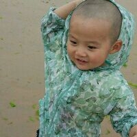 相册如何取消自动下载云端的图片啊?