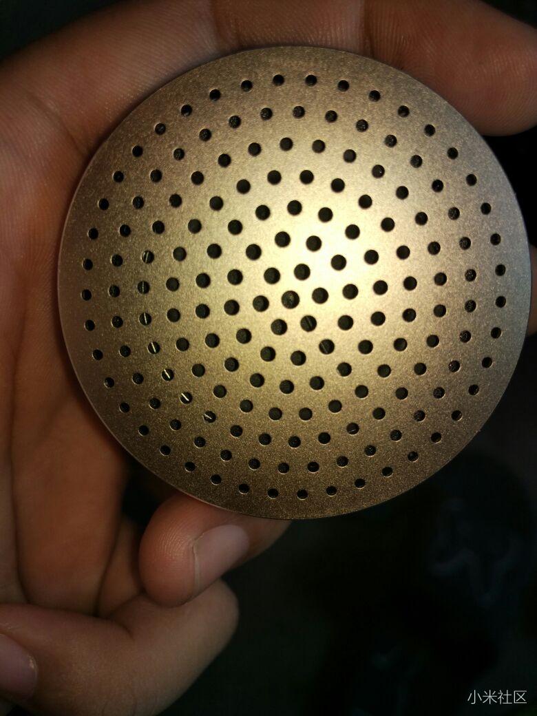 小米随身蓝牙音响 怎么拆