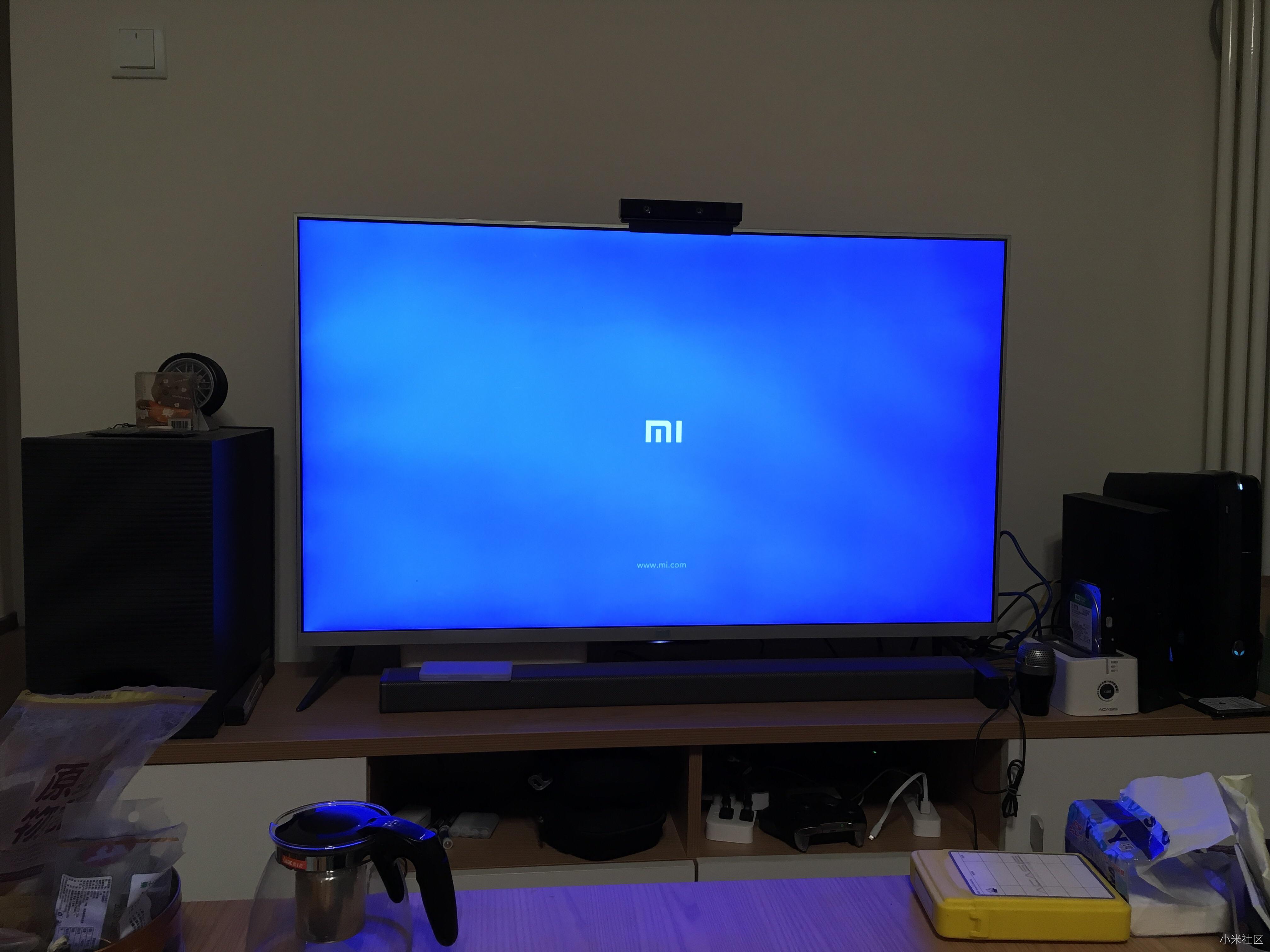 卖二手小米电视,没人买的话就一把大锤把它砸