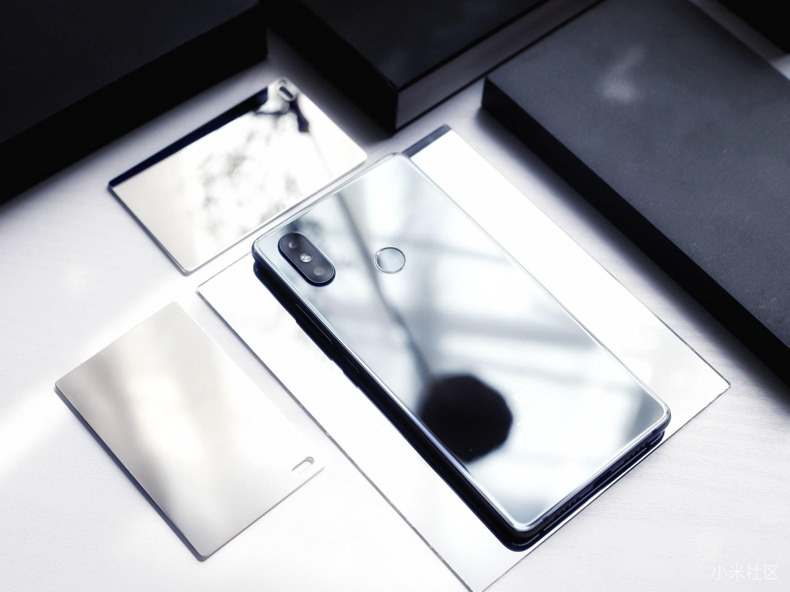 小米8 SE,真机实拍,璀璨机身,莹润光泽