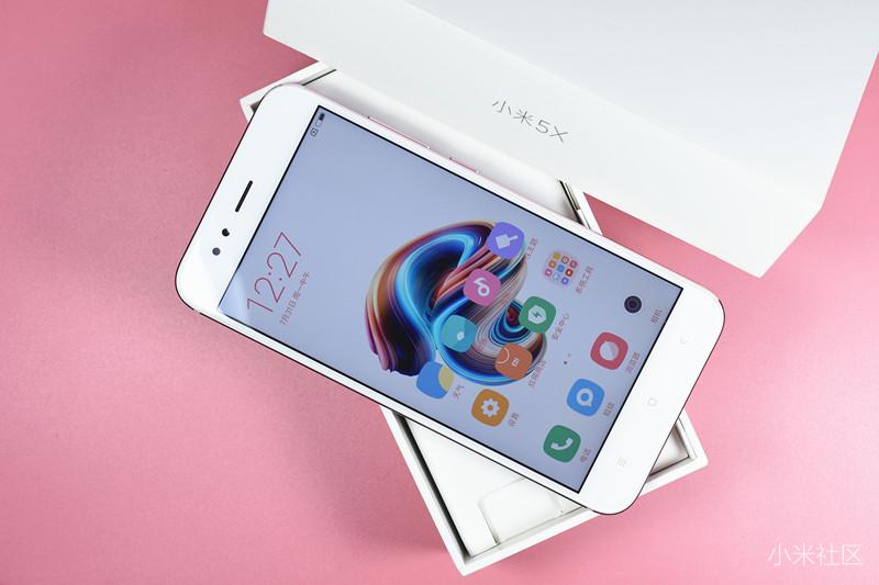 小米5X全方位评测:主打双摄拍人美,值得购买吗