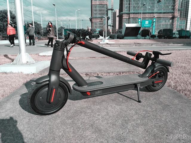 【转载】代步通勤神器 小米电动滑板车亲身体