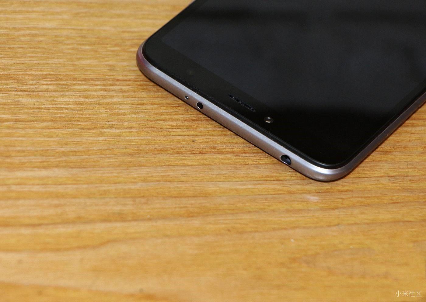 号称史上自拍最好的红米手机,红米 S2 有哪些特