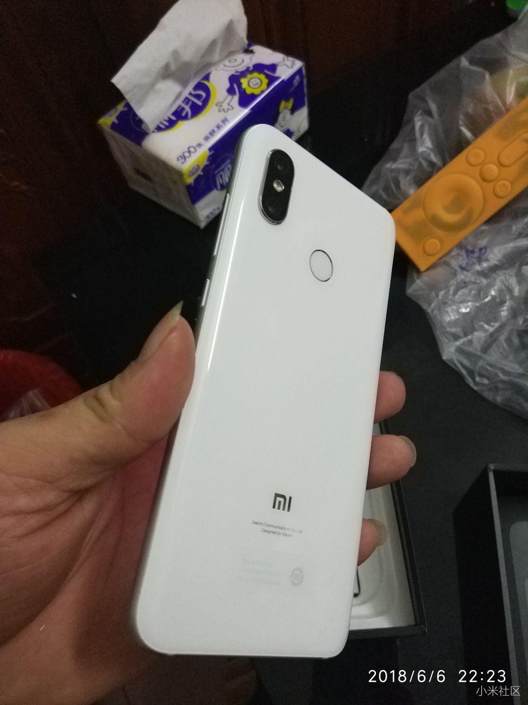 预售抢到的小米8,今天到货了