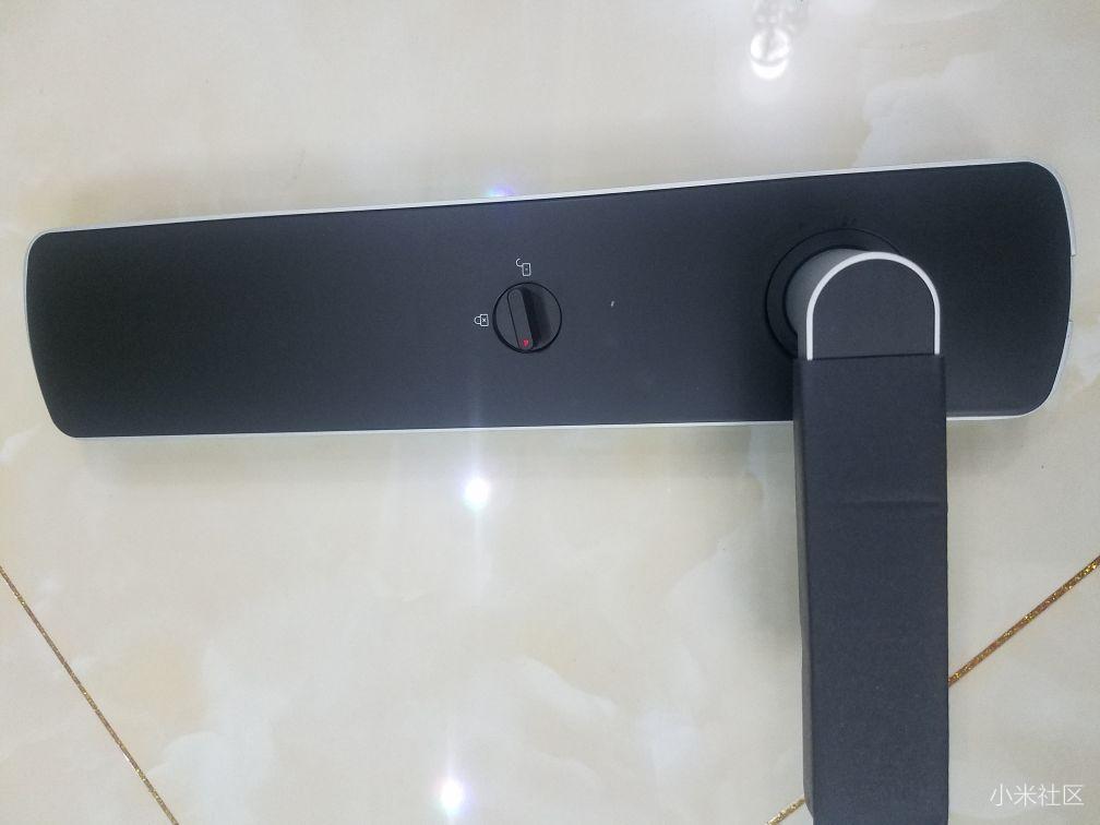 榉树智能门锁开箱测评