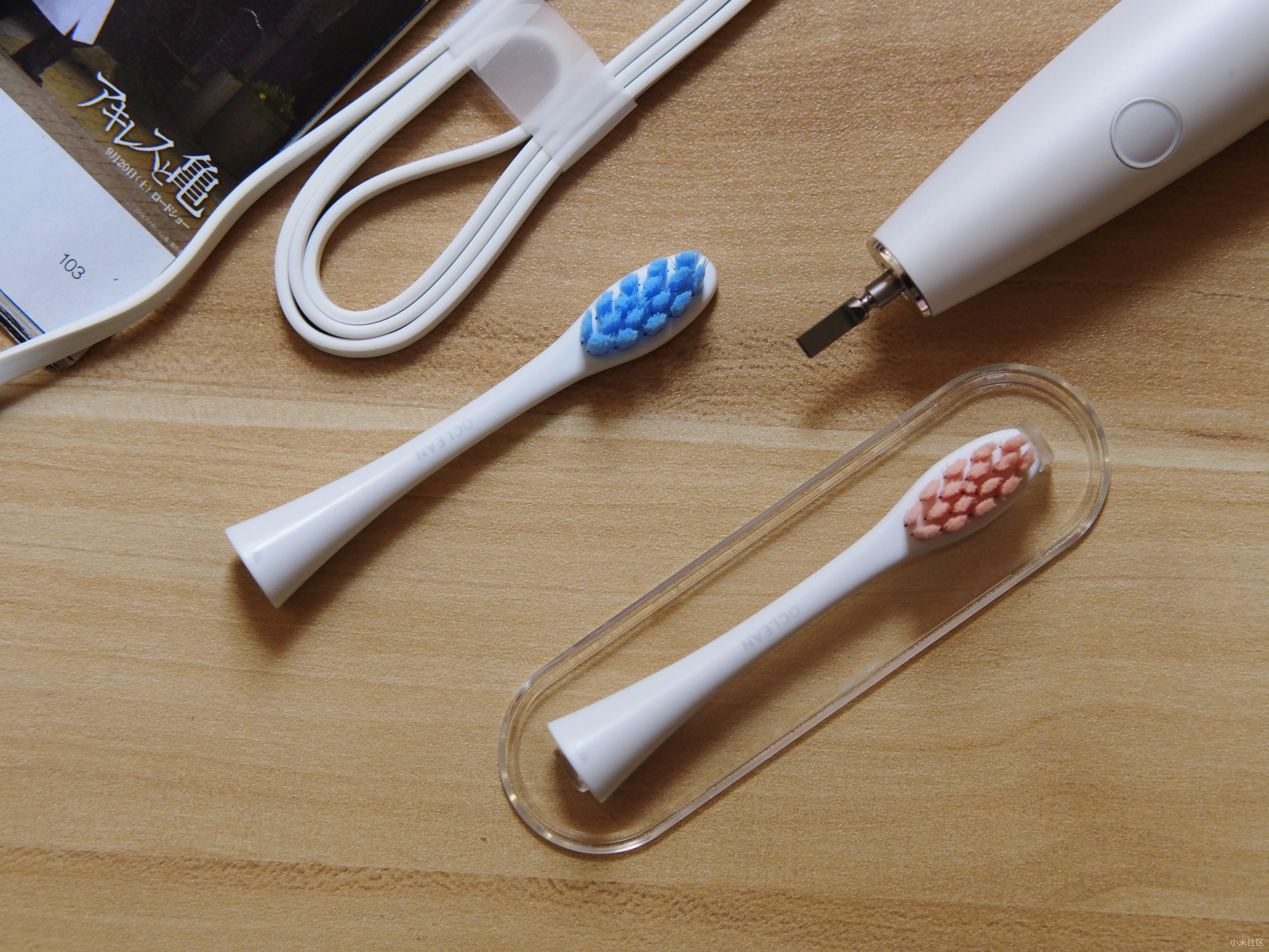 入门级的电动牙刷-Oclean SE青春版