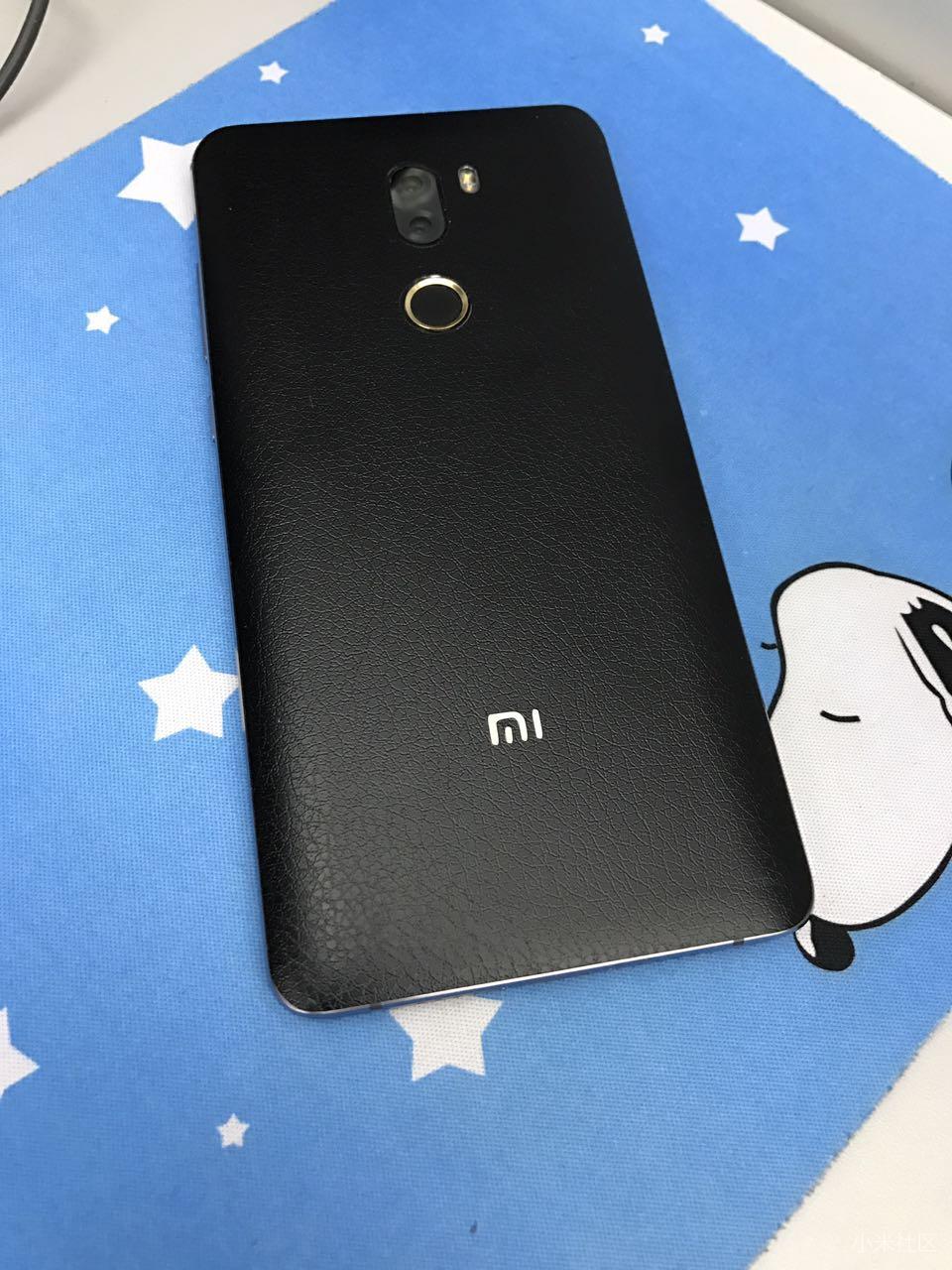 小米5s Plus改造后背,瞬间高大上起来,希望下一