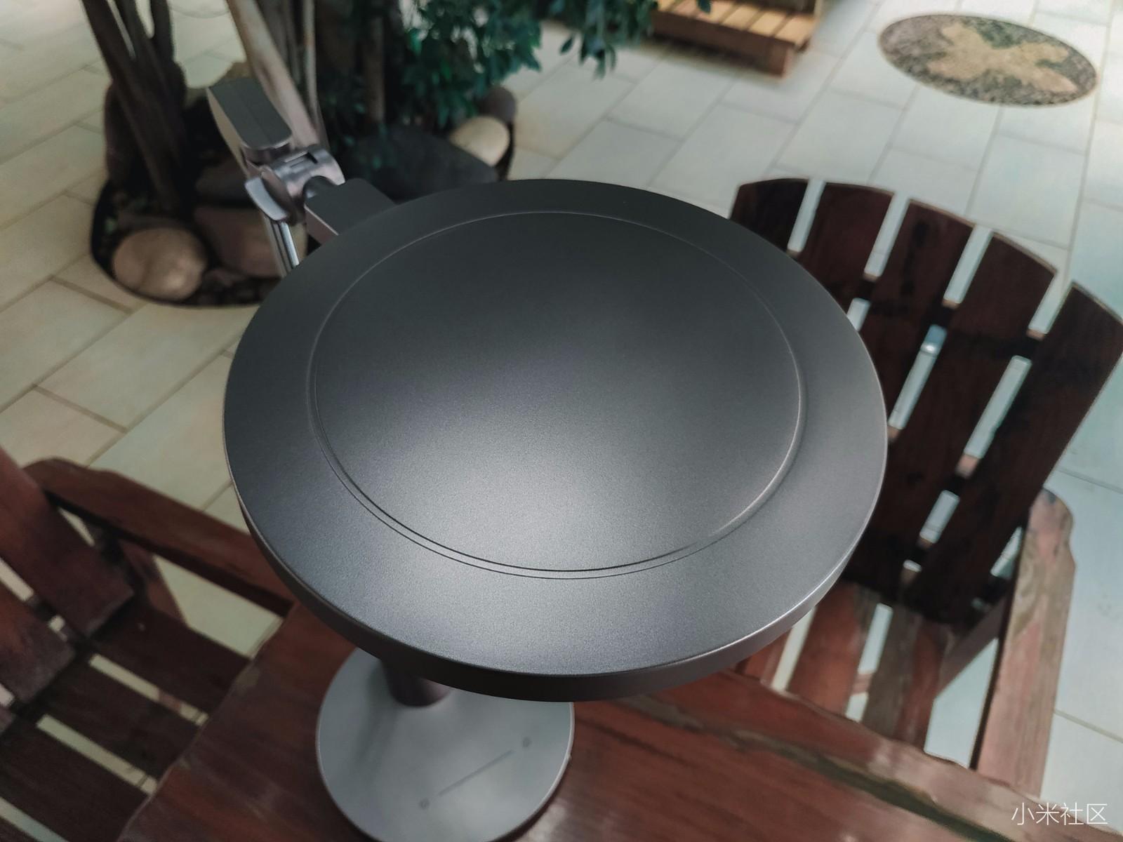 Yeelight智能护眼台灯Pro