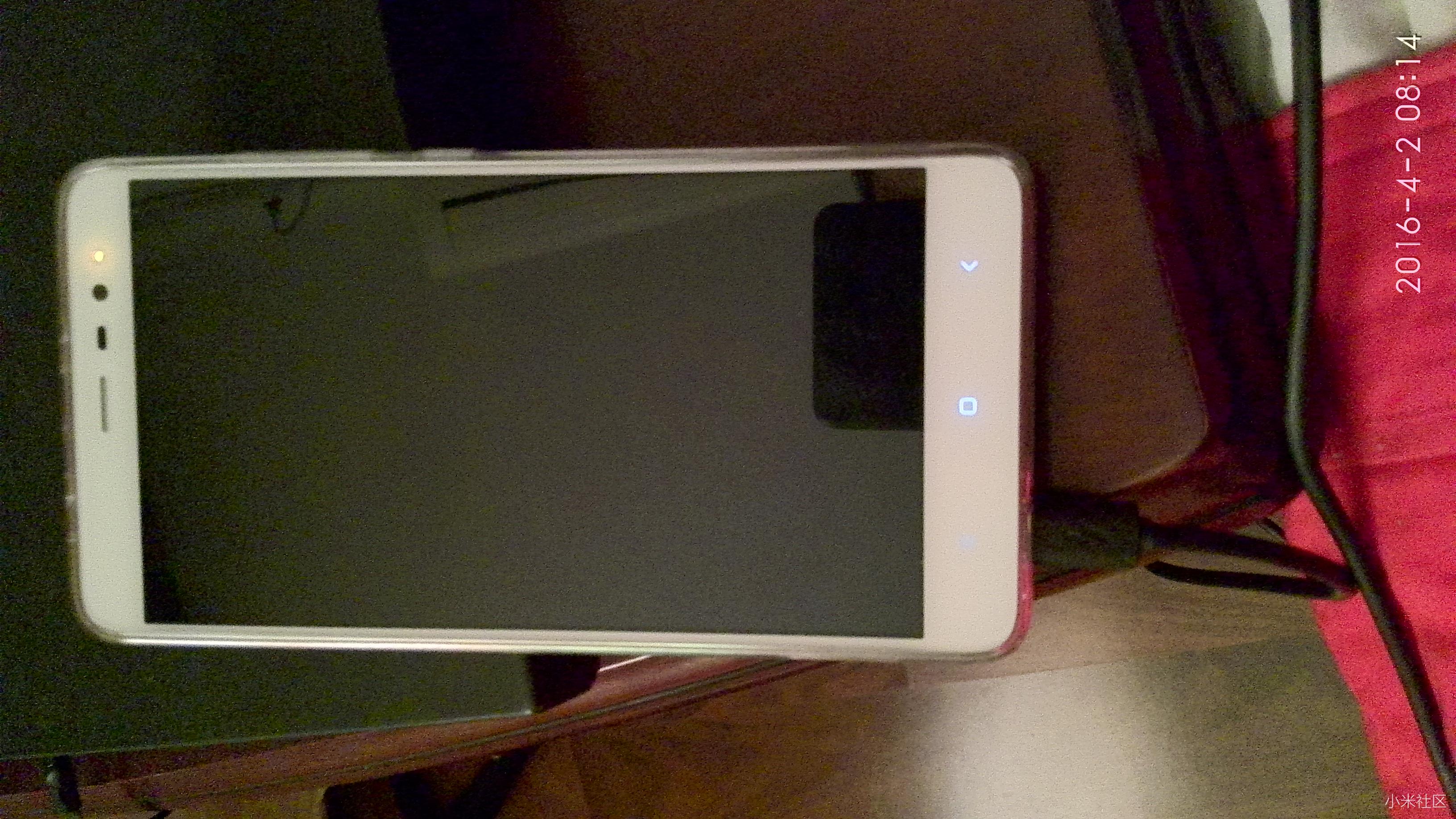 红米note3按键灯常亮是正常的吗?