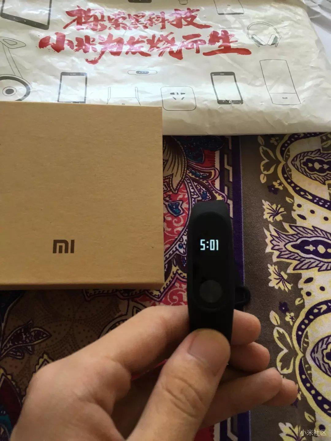 手环2在点亮屏幕之后手环会有滋滋的电流声,同