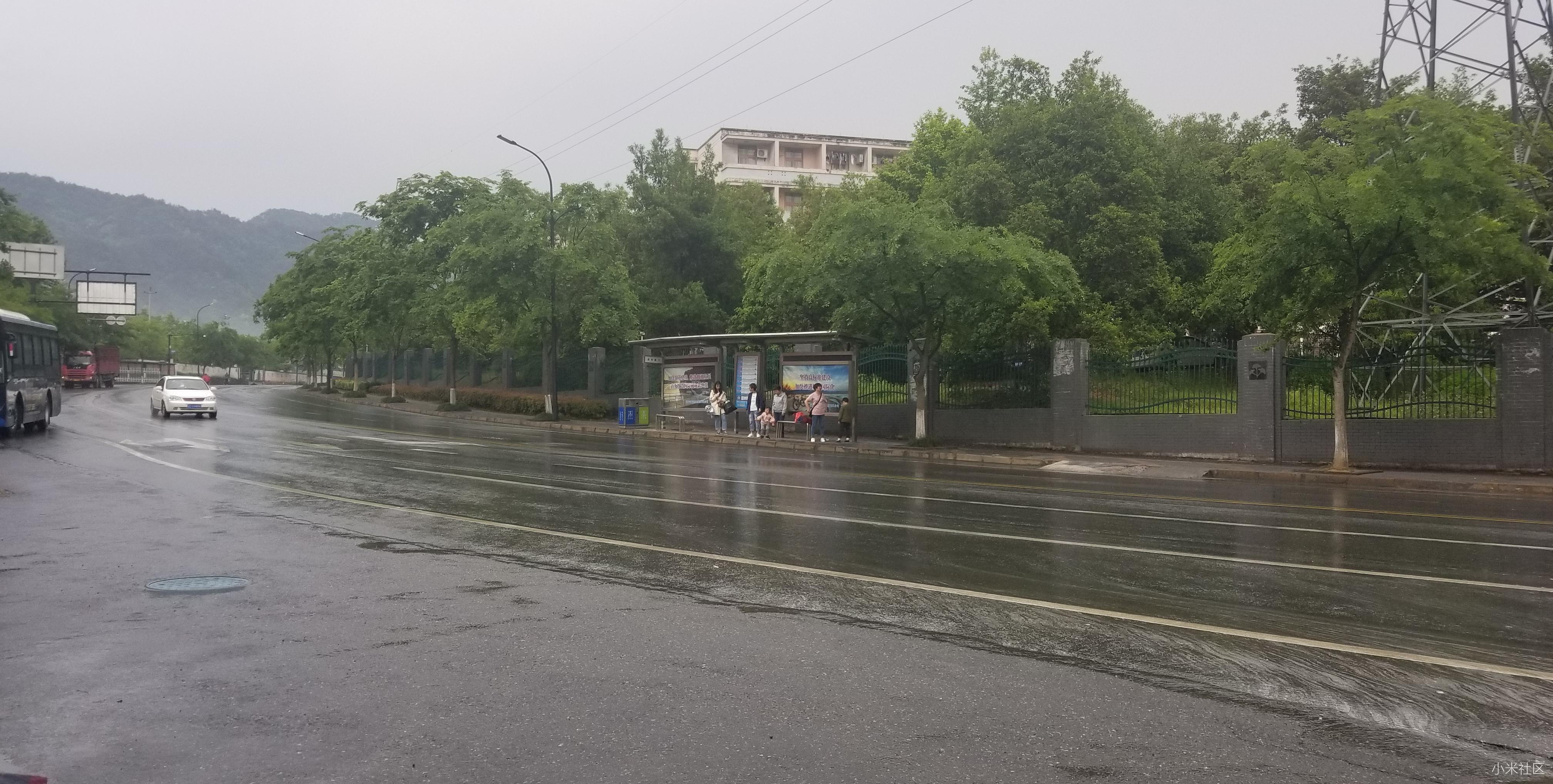 【浙农林周聊】恭祝杭州第七个小米之家-江干