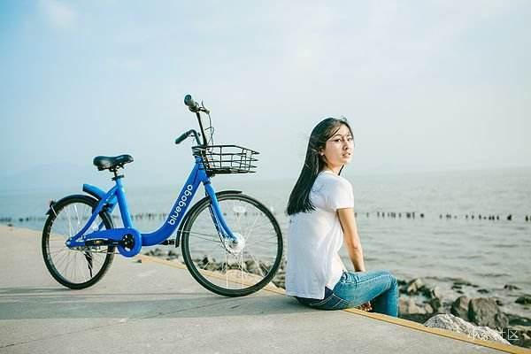 骑车还能骑出感情来?共享单车成为新的交友平