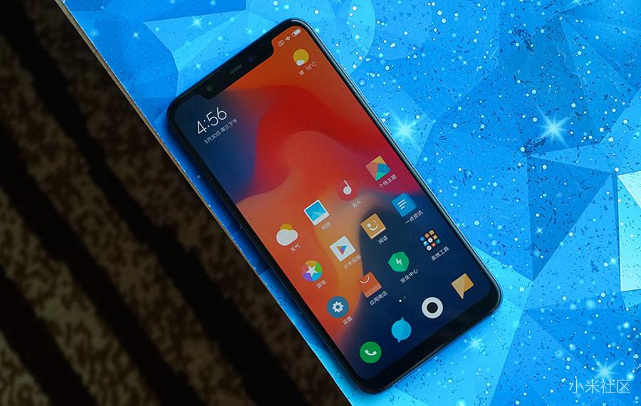 小米8周年代表作 小米8蓝色版开箱图赏