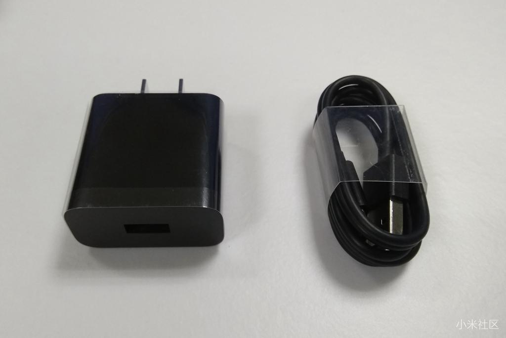 【全面屏2.0】再入旗舰坑:MIX2开箱测试。