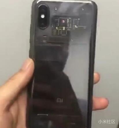小米8是透明后盖?是真的吗?