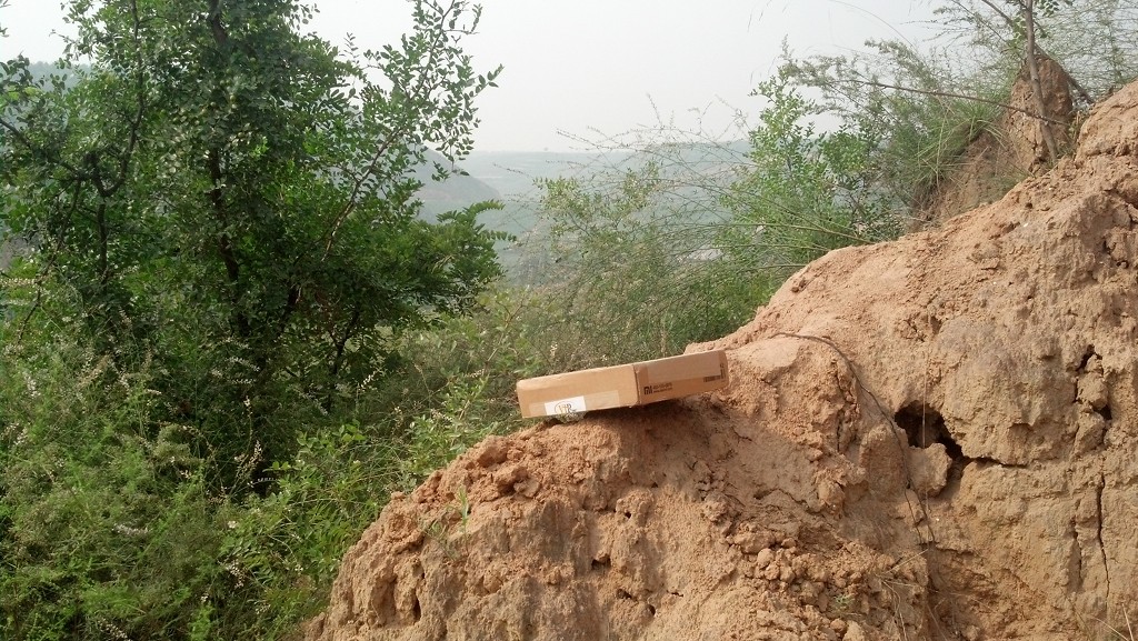 荒山野岭无人处，开箱测评小米1s！