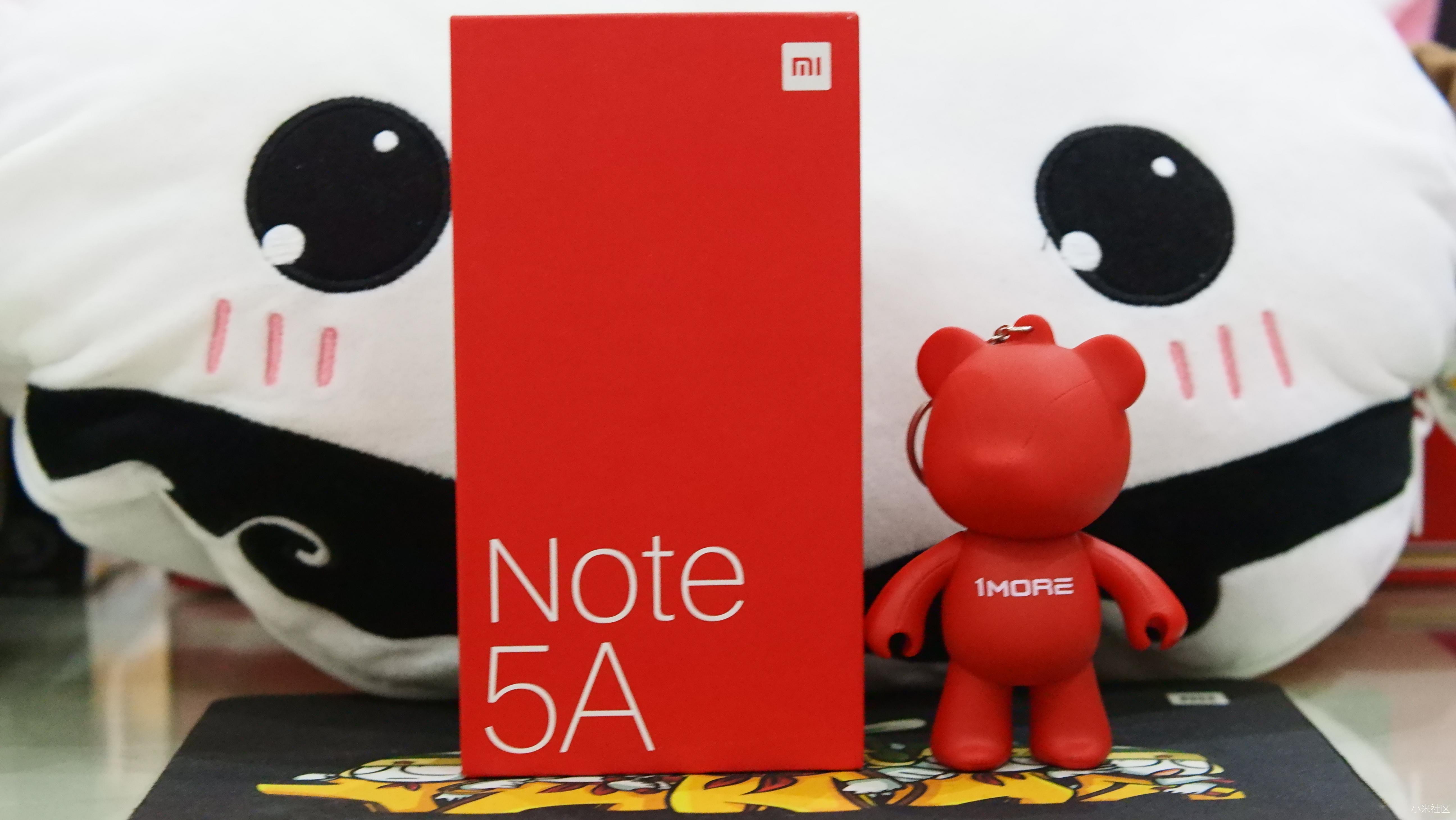 红米五周年庆丨红米全家福陪伴着老人