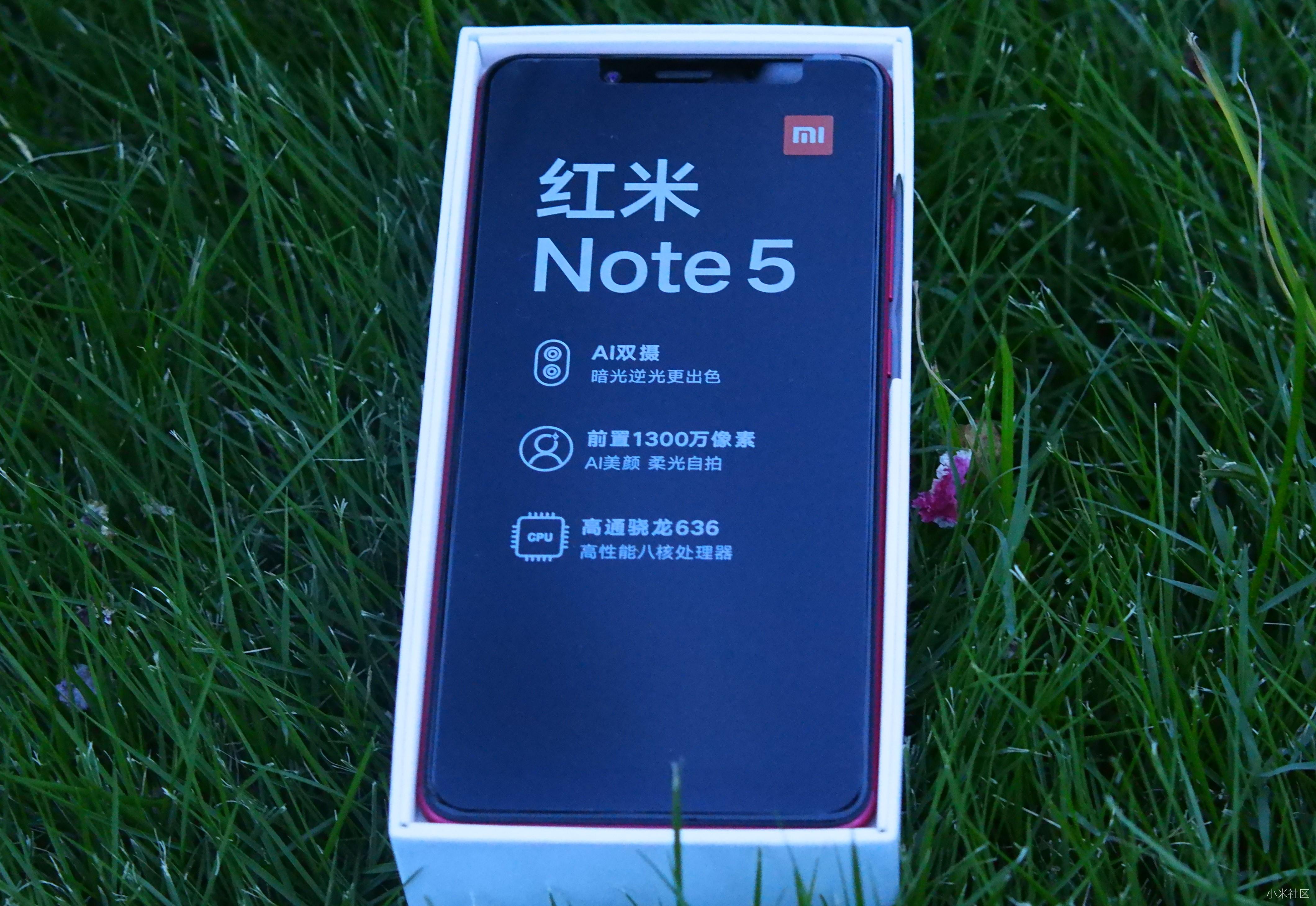 红米五周年庆丨红米全家福陪伴着老人