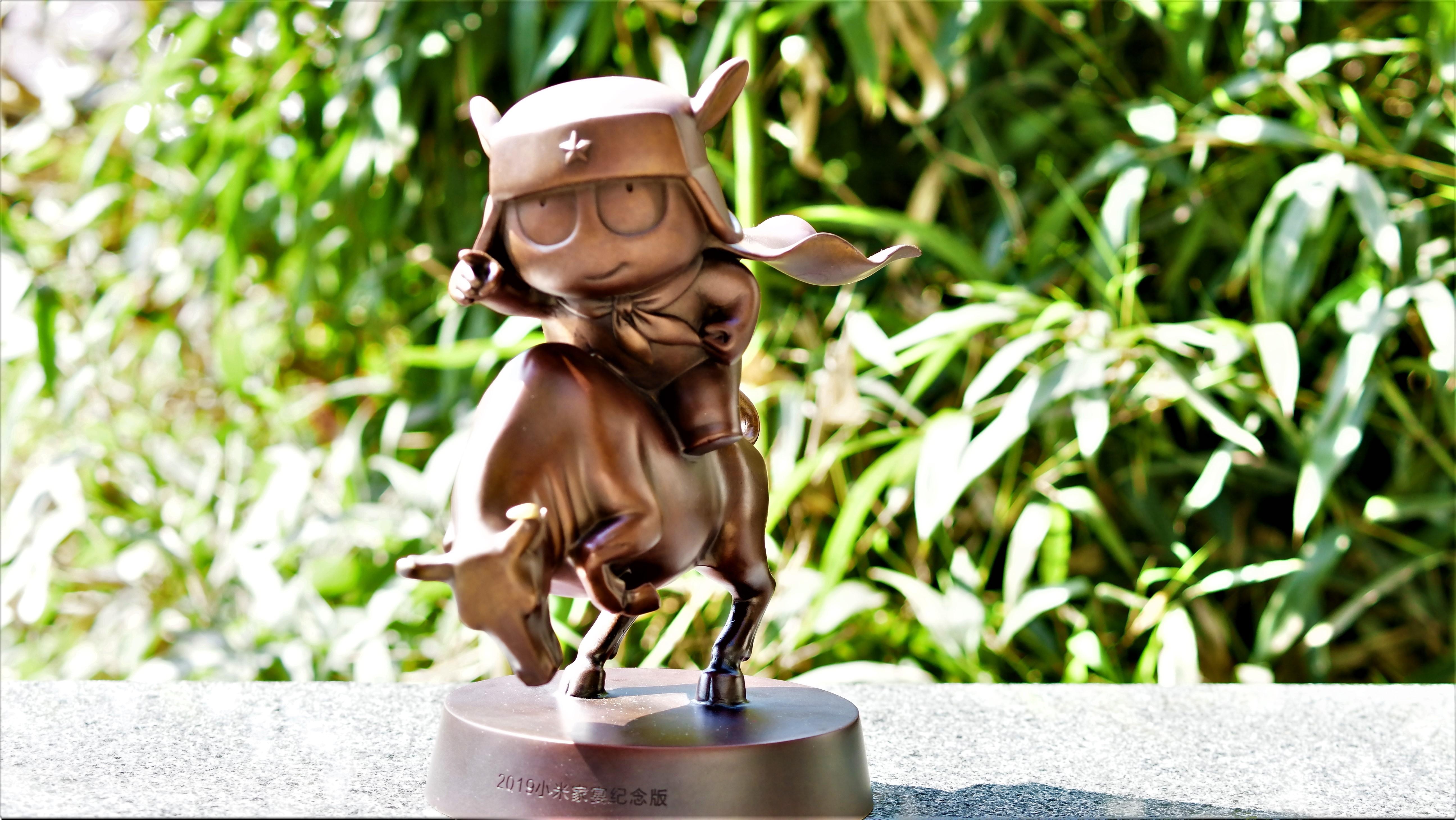 这只骑牛米兔真心非常的重,幸好有小伙伴 西米,一